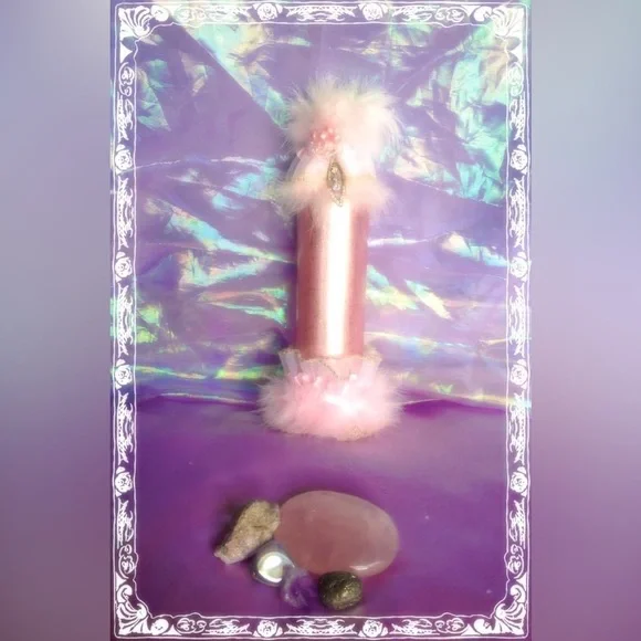 Bridal Gift Hand Crafted Upcycled JeweledGlass Gypsy Bottle Sparkling Pink - Picture 1 of 4